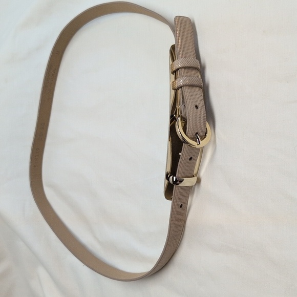 Per Se Elegant Gold buckle leather belt Size M  NWOT - Picture 8 of 9